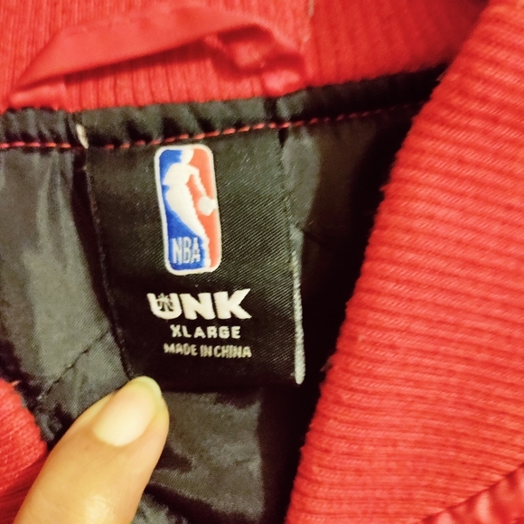 VINTAGE MENS JACKET COAT ~ CHICAGO BULLS SATIN BASKETBALL UNK ~ XLARGE - Picture 8 of 11